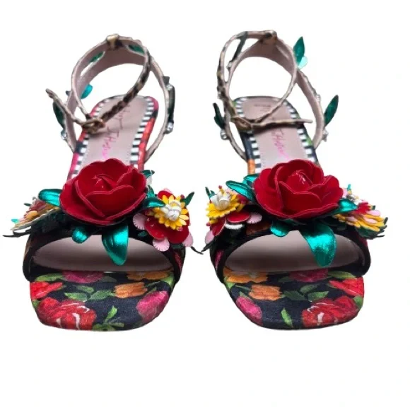 Betsey Johnson Karra Floral 3.5” Heel Sandals Red Rose Sz 7.5 - Picture 3 of 16